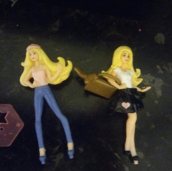 Barbies - Picture 2 of 3